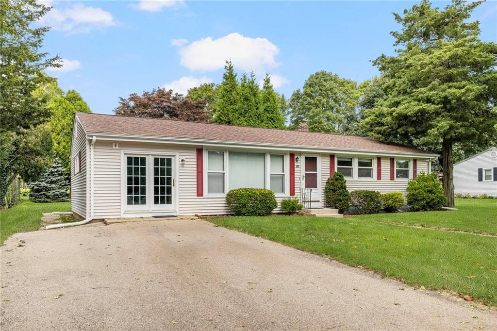 Single Family Residence at 70 Lambert Street, Narragansett, photo 3 of 35
