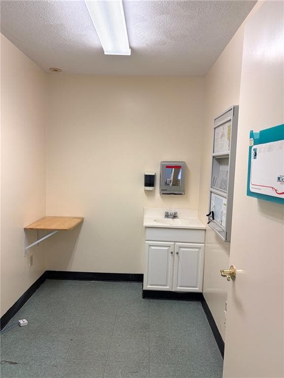 Commercial at 1302 Elmwood Avenue, Cranston, photo 15 of 32