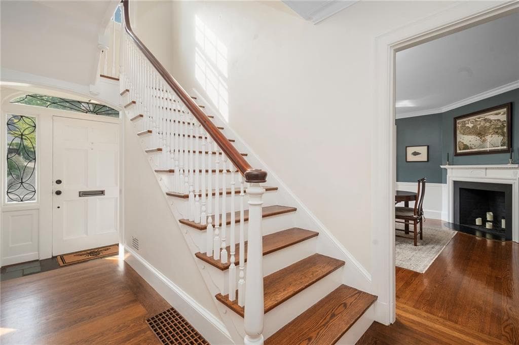 Single Family Residence at 241 Taber Avenue, Providence, photo 19 of 50