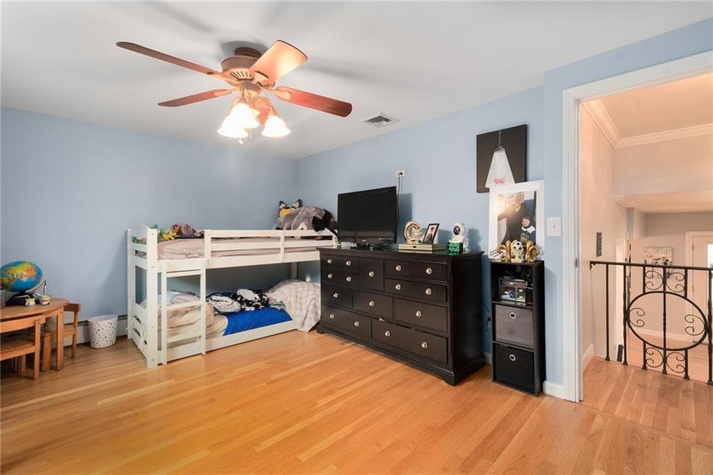 Single Family Residence at 101 Glen Ridge Road, Cranston, photo 32 of 35