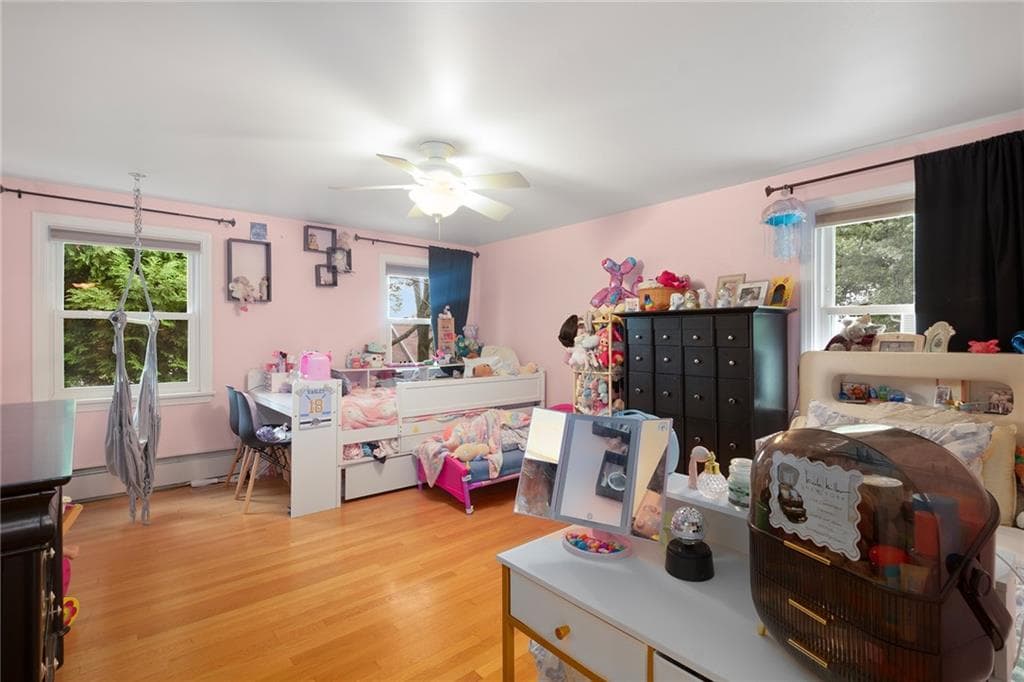 Single Family Residence at 101 Glen Ridge Road, Cranston, photo 28 of 35