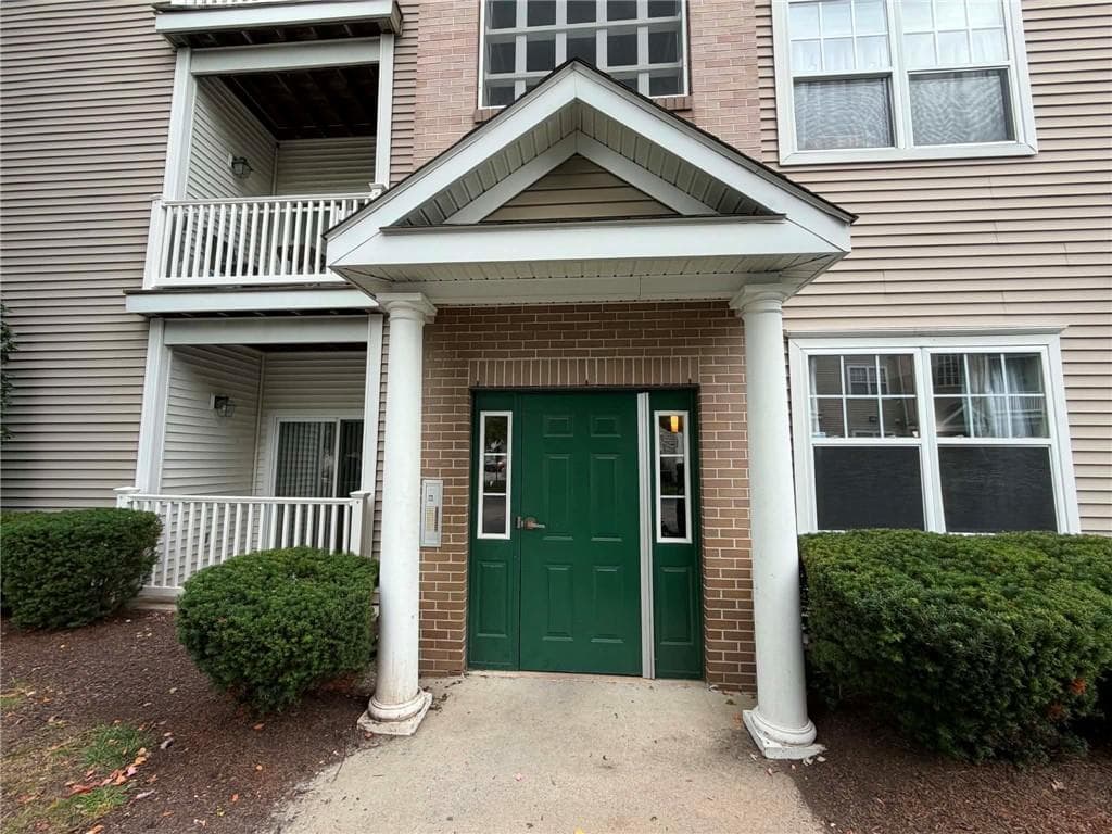 Condominium at 120 Mill Street UNIT 202, Woonsocket, photo 2 of 40