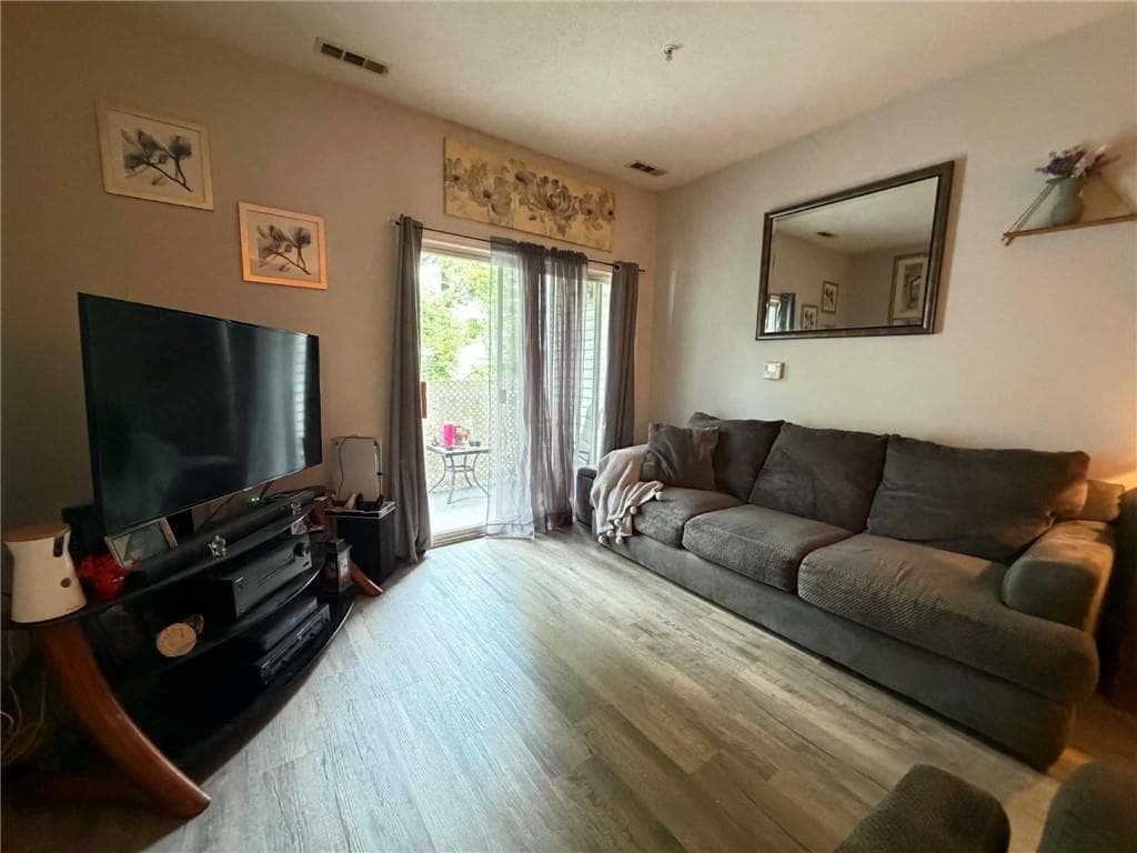 Condominium at 120 Mill Street UNIT 202, Woonsocket, photo 13 of 40
