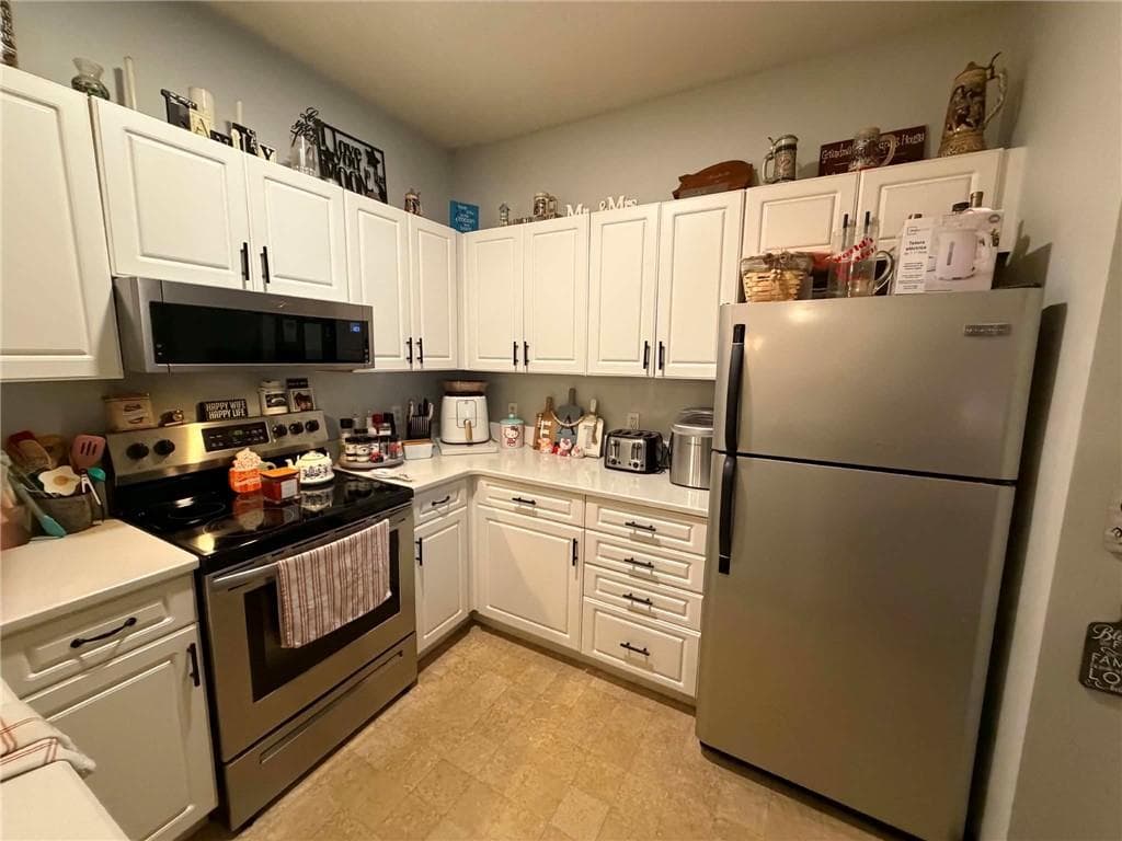 Condominium at 120 Mill Street UNIT 202, Woonsocket, photo 9 of 40