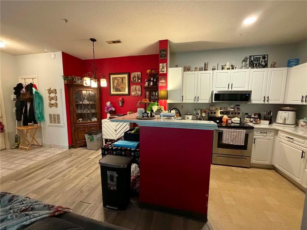 Condominium at 120 Mill Street UNIT 202, Woonsocket, photo 11 of 40