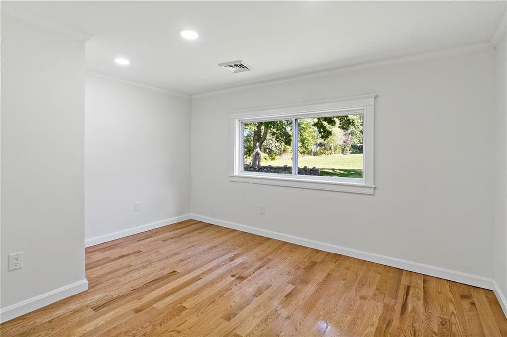 Single Family Residence at 245 Chestnut Street, Bristol, photo 23 of 36