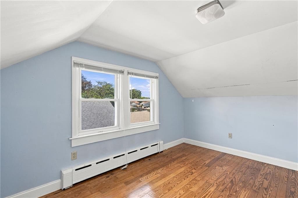 Single Family Residence at 136 Durfee Road, Tiverton, photo 18 of 39