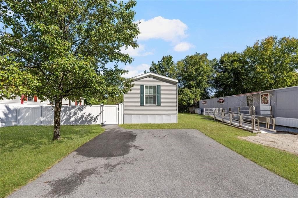 Single Family Residence at 10 Pond Road, Glocester, photo 2 of 31