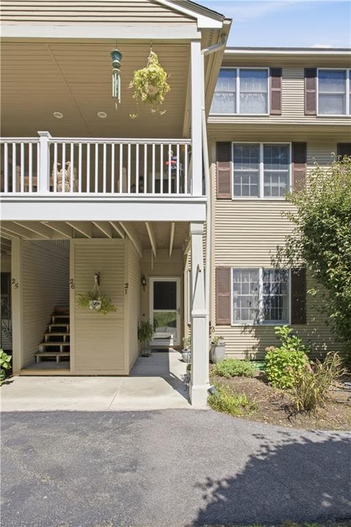 Condominium at 21 Trellis Drive UNIT 21, West Warwick, photo 24 of 25