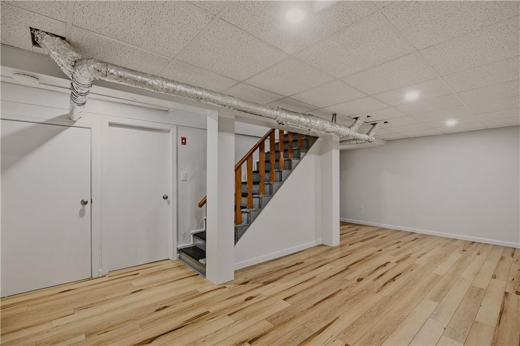 Single Family Residence at 10 Loxley Road, Providence, photo 25 of 34