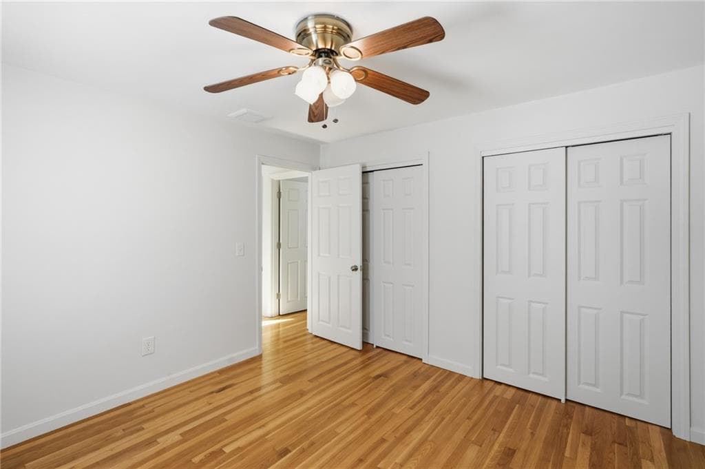 Single Family Residence at 4 Roosevelt Drive, Bristol, photo 16 of 50