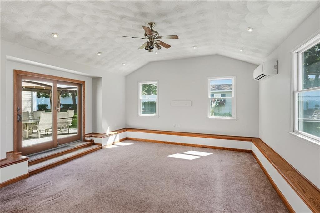 Single Family Residence at 4 Roosevelt Drive, Bristol, photo 10 of 50