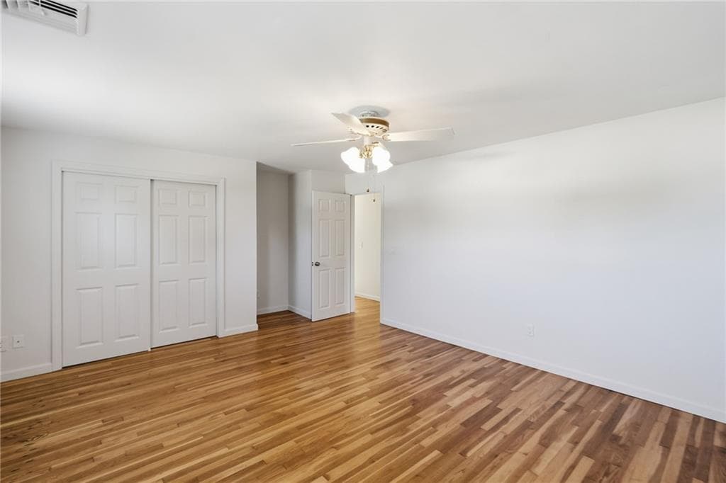 Single Family Residence at 4 Roosevelt Drive, Bristol, photo 18 of 50