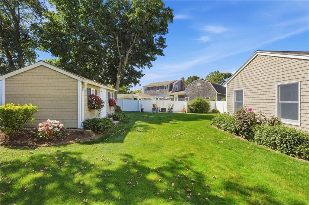 Single Family Residence at 4 Roosevelt Drive, Bristol, photo 48 of 50