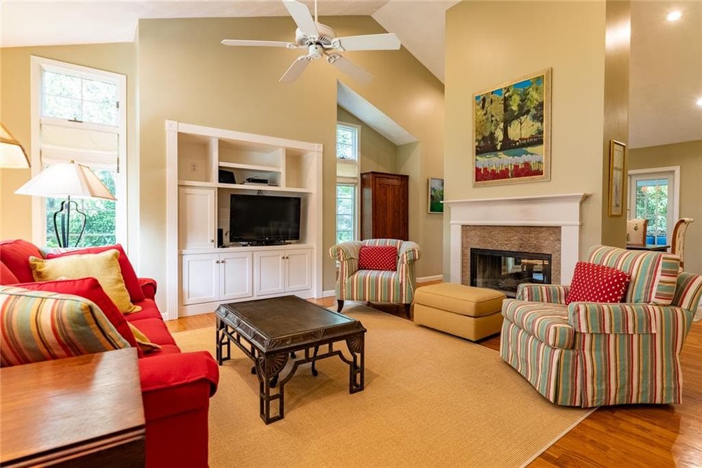 Single Family Residence at 67 Earles Court, Narragansett, photo 12 of 50