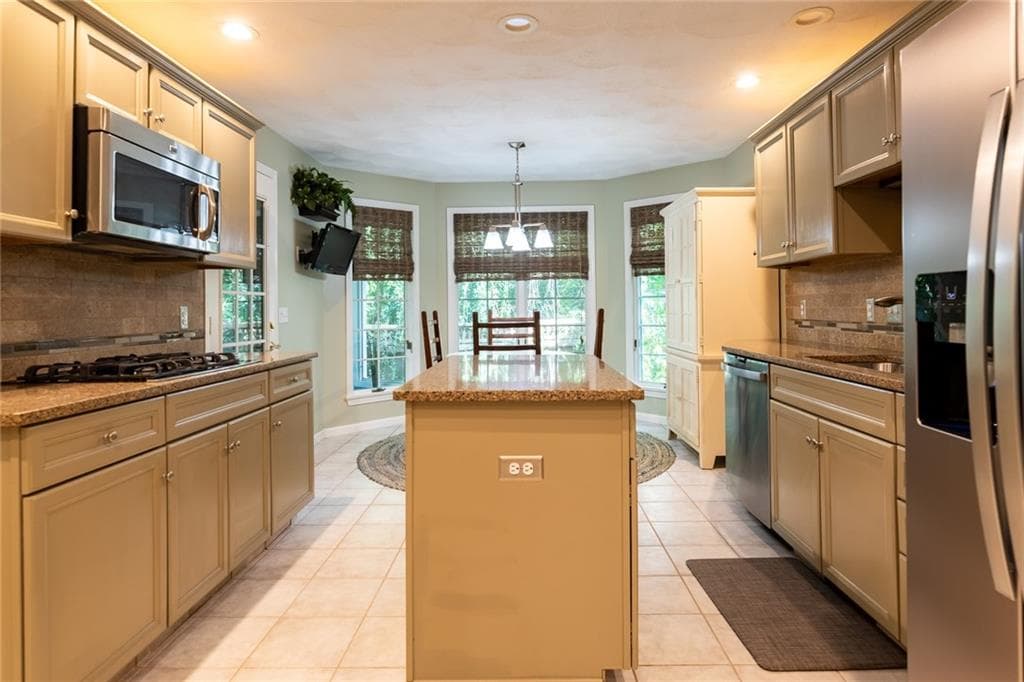 Single Family Residence at 67 Earles Court, Narragansett, photo 19 of 50