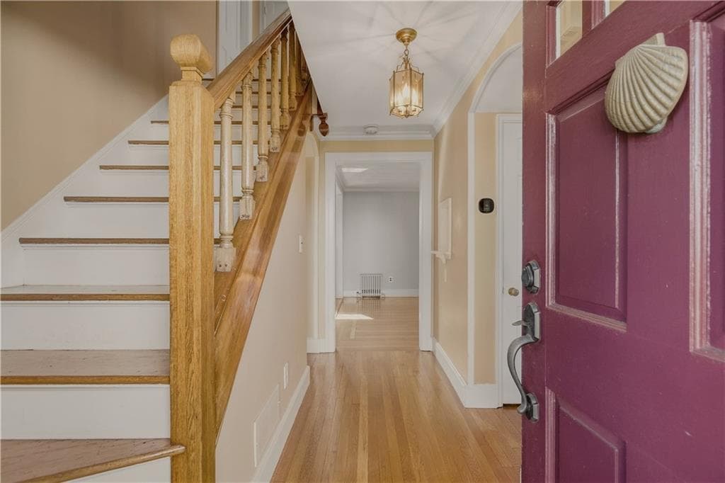 Single Family Residence at 8 Fort Hill Road, Bristol, photo 3 of 46