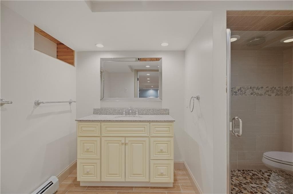 Single Family Residence at 8 Fort Hill Road, Bristol, photo 32 of 46