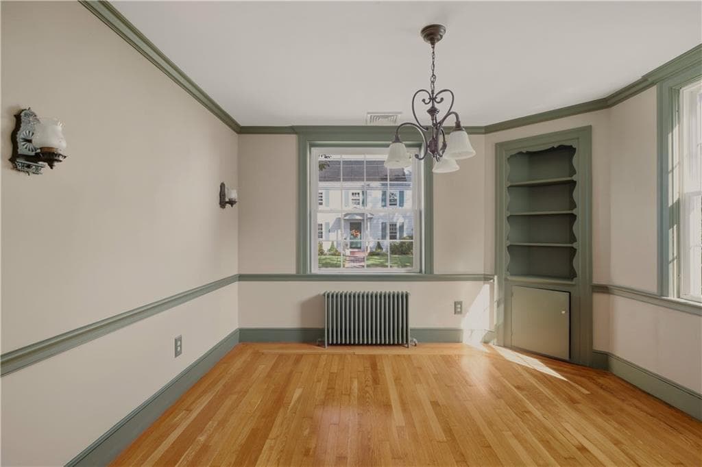 Single Family Residence at 8 Fort Hill Road, Bristol, photo 9 of 46