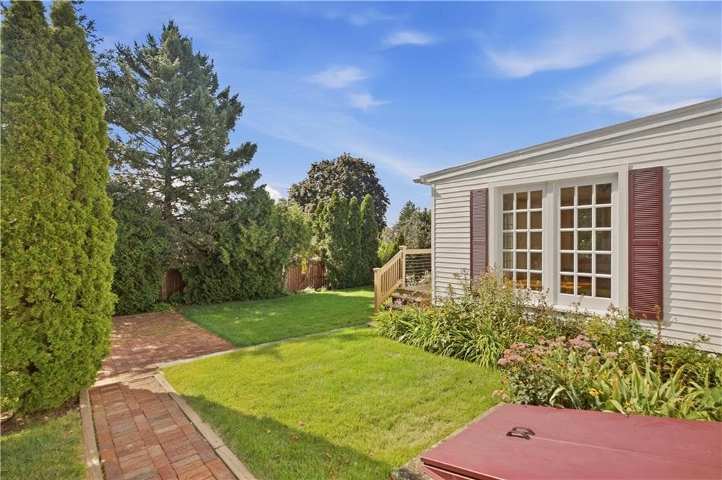 Single Family Residence at 8 Fort Hill Road, Bristol, photo 39 of 46