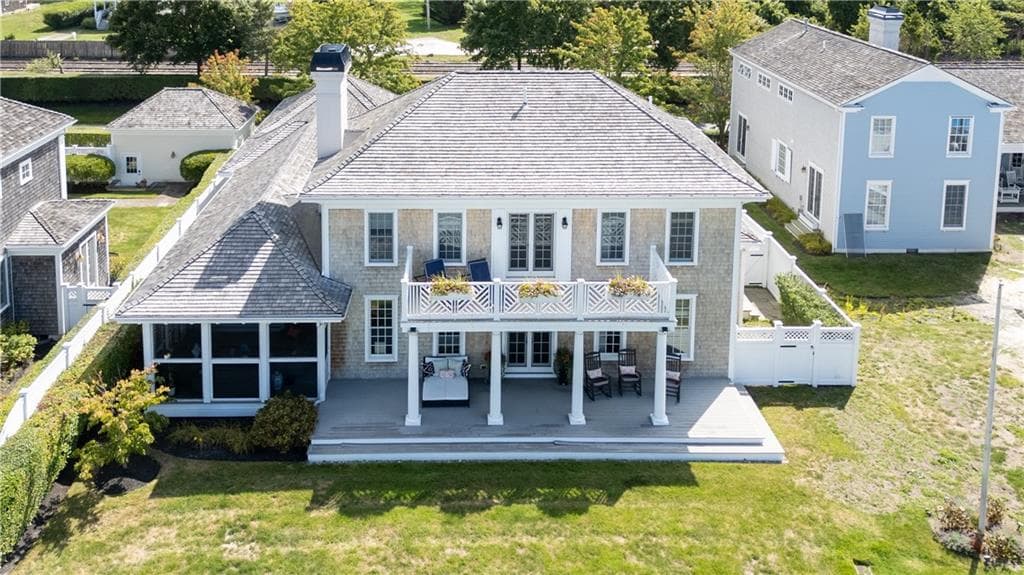 Single Family Residence at 59 Carnegie Harbor Drive, Portsmouth, photo 47 of 50