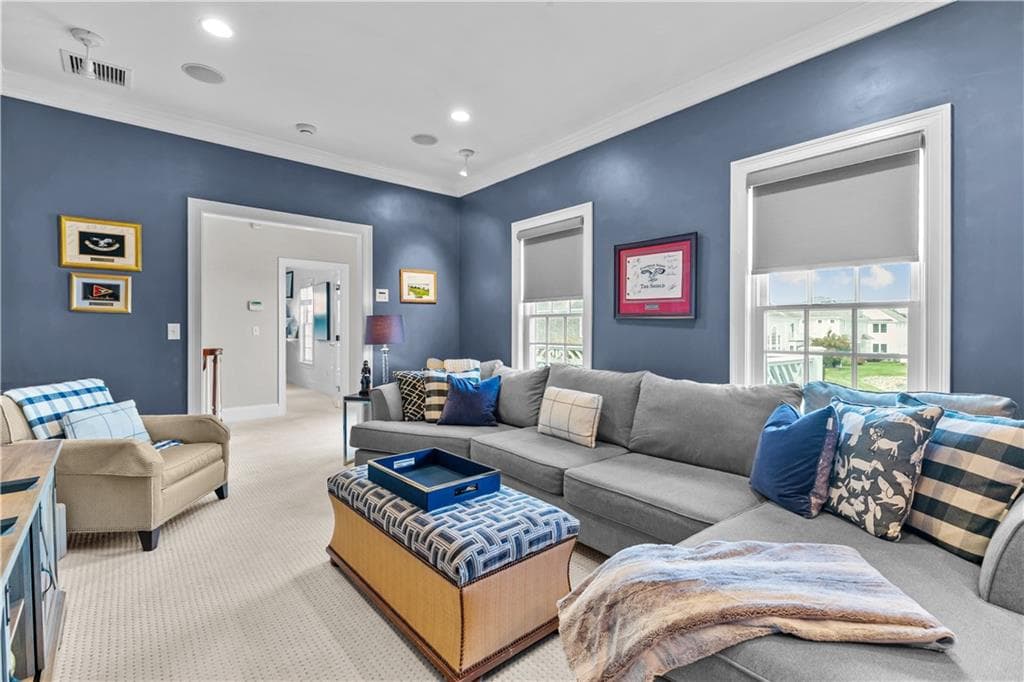 Single Family Residence at 59 Carnegie Harbor Drive, Portsmouth, photo 32 of 50