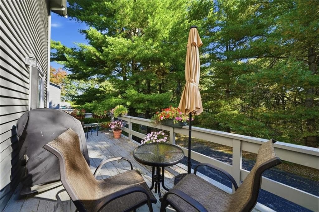 Condominium at 125 Smith Avenue UNIT 5F, Smithfield, photo 23 of 50