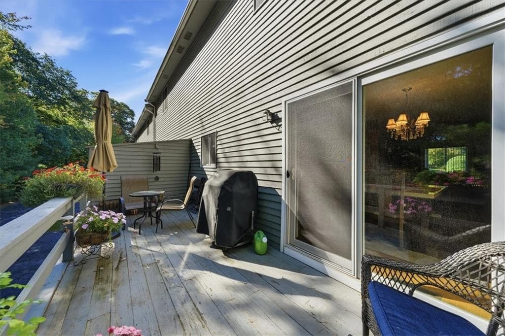 Condominium at 125 Smith Avenue UNIT 5F, Smithfield, photo 22 of 50