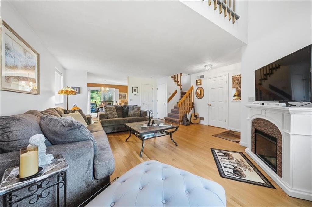 Condominium at 125 Smith Avenue UNIT 5F, Smithfield, photo 9 of 50