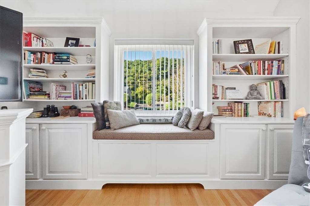 Condominium at 125 Smith Avenue UNIT 5F, Smithfield, photo 11 of 50