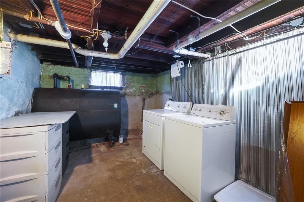 Single Family Residence at 70 Northup Street, Warwick, photo 27 of 29