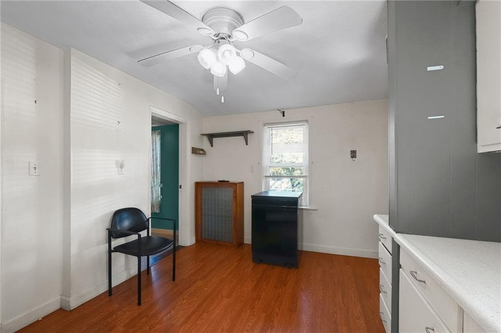 Single Family Residence at 70 Northup Street, Warwick, photo 22 of 29