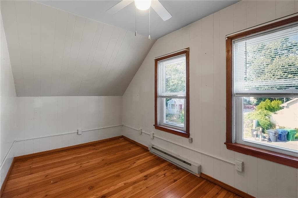Single Family Residence at 70 Northup Street, Warwick, photo 15 of 29
