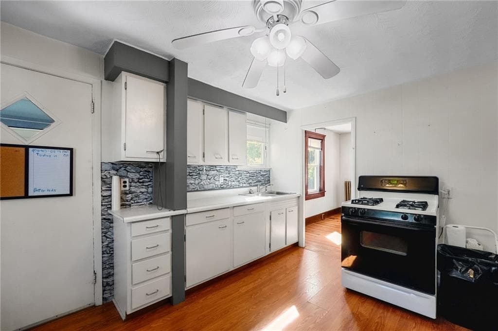 Single Family Residence at 70 Northup Street, Warwick, photo 21 of 29