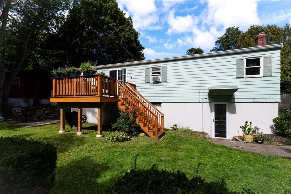 Single Family Residence at 142 Cady Avenue Avenue, Warwick, photo 40 of 44