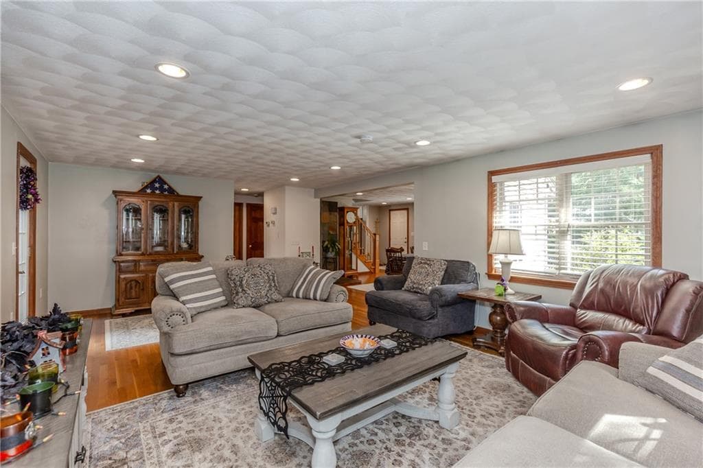 Single Family Residence at 20 Whipple Road, Smithfield, photo 20 of 50