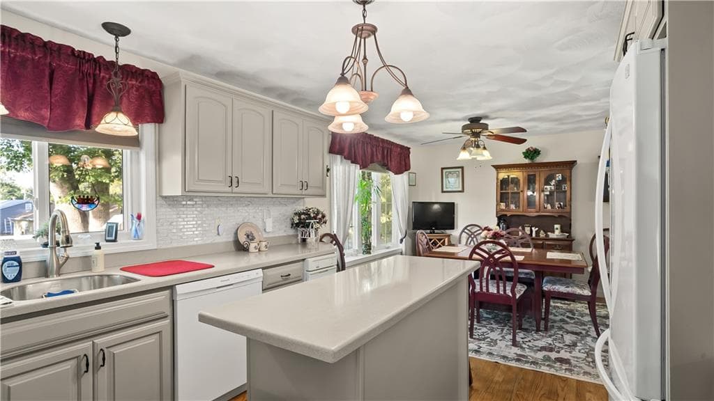 Single Family Residence at 161 Princeton Avenue, Coventry, photo 12 of 43