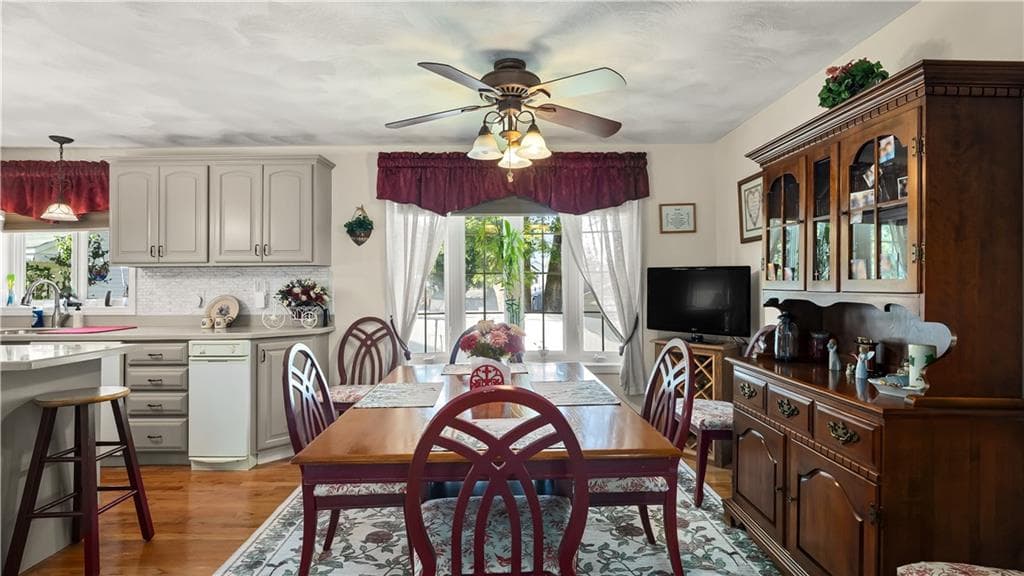 Single Family Residence at 161 Princeton Avenue, Coventry, photo 9 of 43