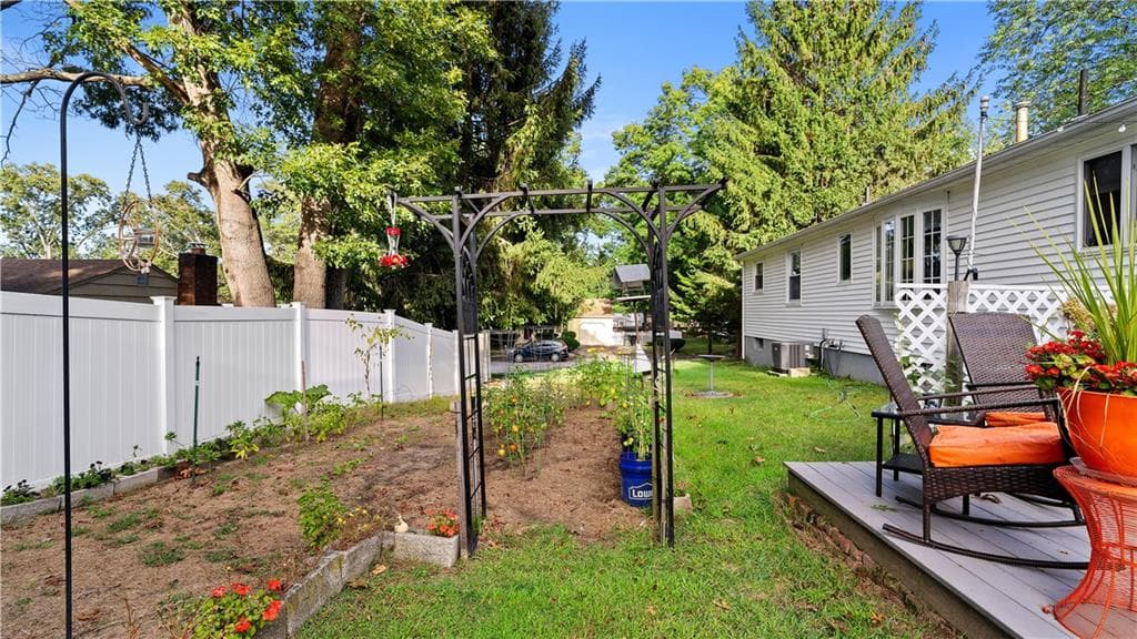 Single Family Residence at 161 Princeton Avenue, Coventry, photo 31 of 43