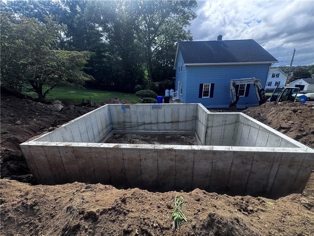 Unimproved Land at 71 Aberdeen Street, West Warwick, photo 3 of 4