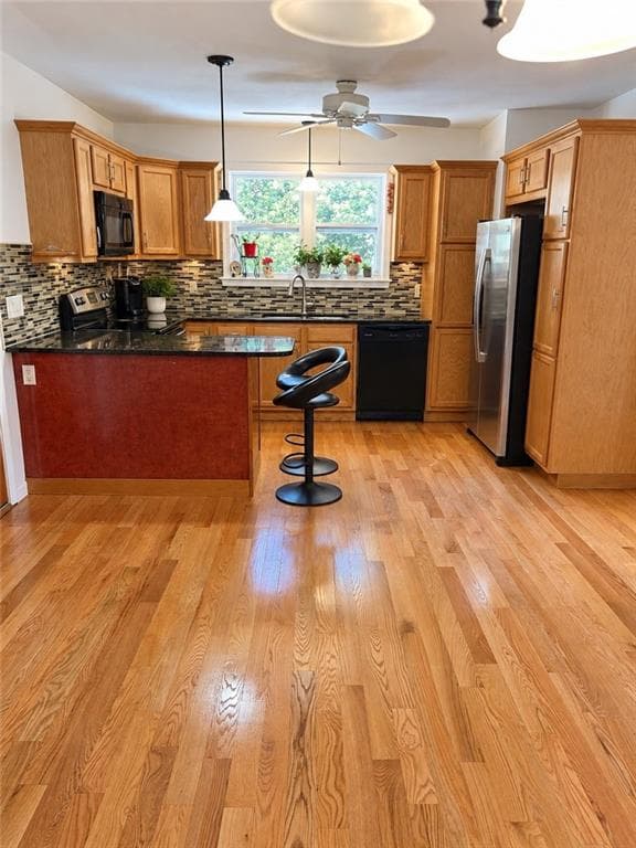Single Family Residence at 97 Clyde Street, West Warwick, photo 8 of 29