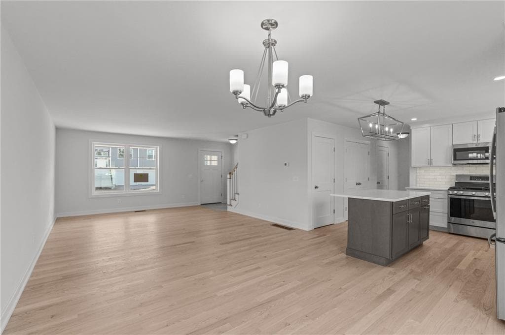 Single Family Residence at 66 Child Lane, Warwick, photo 9 of 28