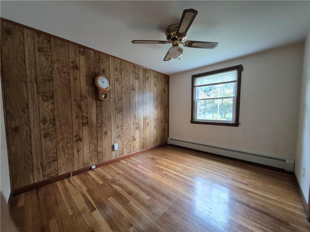 Single Family Residence at 86 Marshall Circle, Coventry, photo 12 of 23