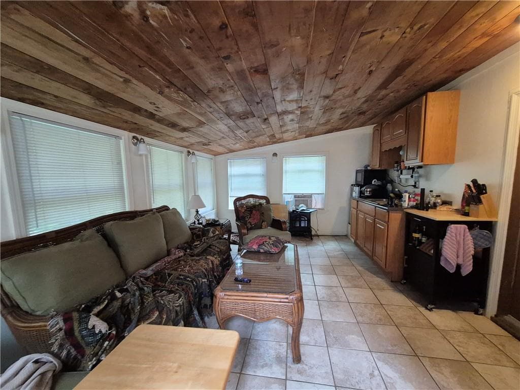 Single Family Residence at 86 Marshall Circle, Coventry, photo 22 of 23