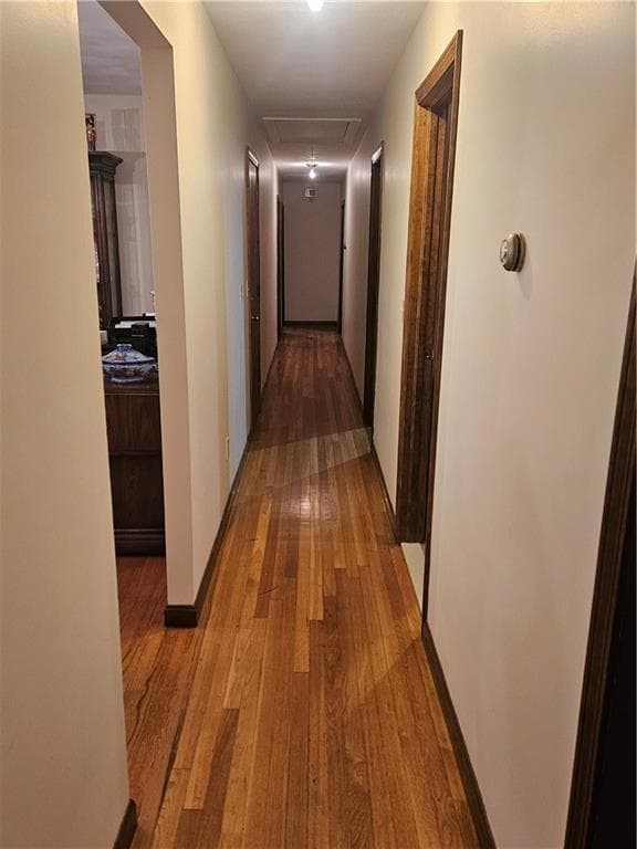 Single Family Residence at 16 Brooks Farm Drive, Bristol, photo 15 of 18