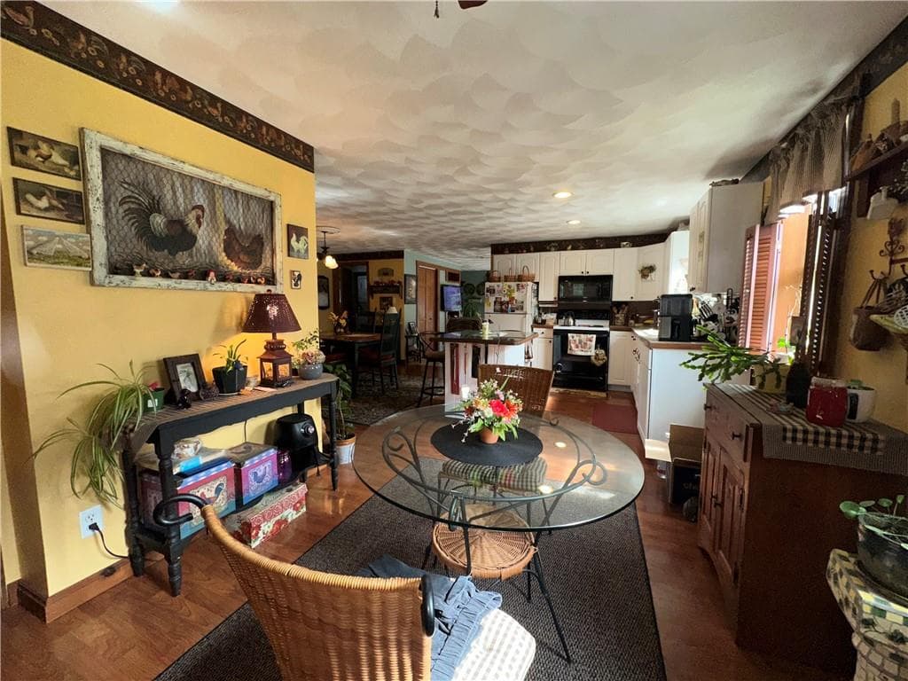 Multi Family at 77 79 Main Street, Lincoln, photo 18 of 37