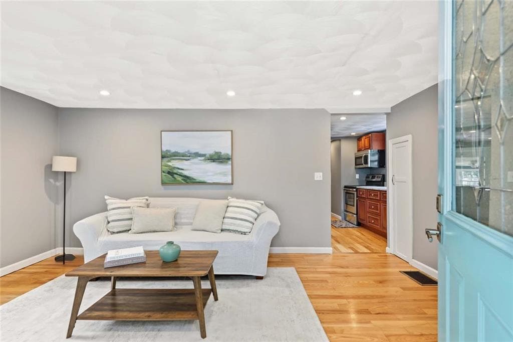 Single Family Residence at 40 Boyce Avenue, Barrington, photo 4 of 38