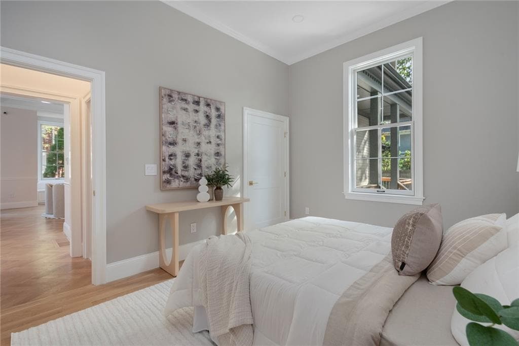 Single Family Residence at 613 Angell Street, Providence, photo 21 of 46