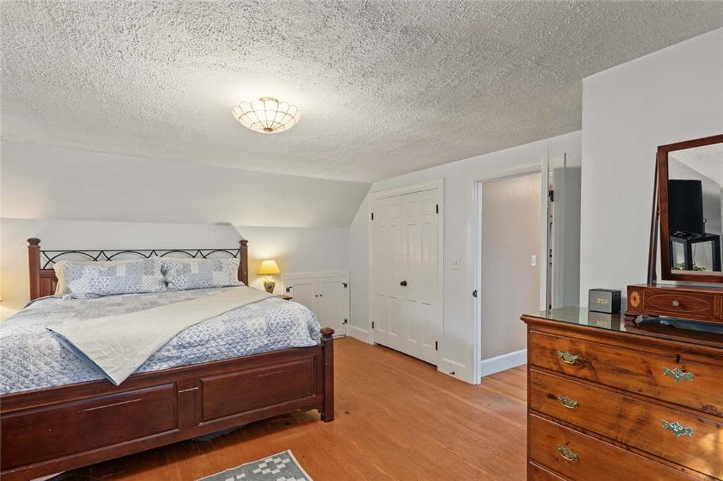 Single Family Residence at 10 Milton Road, Barrington, photo 27 of 50