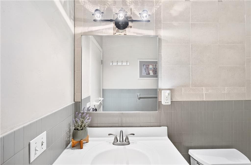 Condominium at 23 School Street UNIT 6W, Westerly, photo 23 of 33